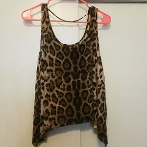 Leopard top